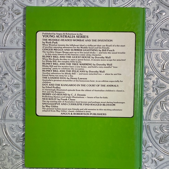 Ginger Meggs Summer Lightning Book by Bill Peach Young Australia Series 1982 - Picture 11 of 11